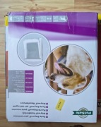 aluminiowe drzwiczki dla zwierząt marki PetSafe, model Staywell 600