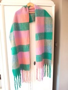 zielony gruby zimowy pudrowy szalik szal wełniany kolorowy ombre na zime