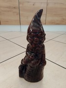 Figurka Siedzący Krasnal porcelit PRL 27 cm ceramika Wałcz