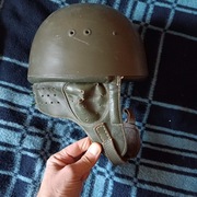 Kask Orzeszek  z epoki PRL-u 