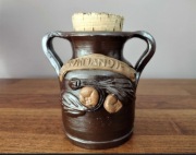 Sygnowany francuski dzbanek ceramiczny - Turgis