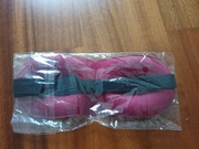 Opaska na oczy w kolorze wiśniowym 