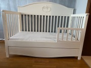 Łóżeczko Bellamy plus komoda gratis 