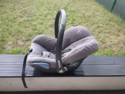 fotelik maxi cosi na pasy