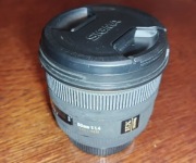 Sigma 50 mm f/1.4 EX DG HSM (Olympus 4/3)_stan BDB