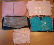 Zestaw ubrań dla dziewczynki 146/152