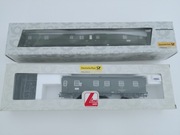 Dwa wagony pocztowe H0