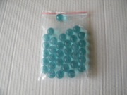 szklane kulki turkusowe z inkluzjami perłowymi fi 16 mm 33 szt