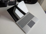 Microsoft Surface Laptop Go