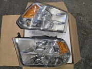 Dodge Ram IV przednie lampy lewa prawa komplet 