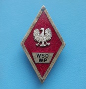 Absolwentka WSO WP tzw. rombik