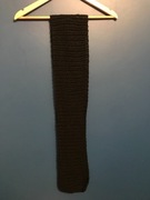 Szalik w czarnym kolorze