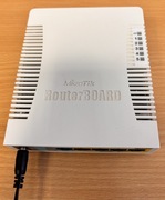 MikroTik RB260GSP CSS106-1G-4P-1S Cloud Smart Switch 5xGE SFP PoE zasilacz