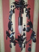 Czarny żyrandol zdobiony lampa shabby shic metalowy