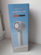 WIATRACZEK HANDHELD MINI FAN