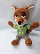 Nick Bajer Lis z bajki Zwierzogród maskotka