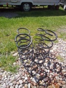 sprężyny zawieszenia przód + tył  Dacia Duster 4x4 2019 