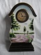 STARY ZEGAR KOMINKOWY W PORCELANOWEJ OBUDOWIE