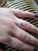 Ręcznie robiony pierścionek z koralików