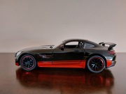 Model Mercedes Benz AMG GTR, 1:24, oświetlenie, dźwięk silnika, jakość ok