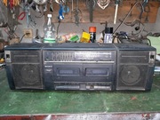 SONY CFS -W420L boombox 