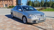 Toyotą Avensis D4D T25 2003
