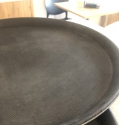 Taca do serwowania kelnerska antypoślizgowa 35,5cm