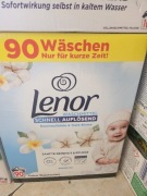 Proszek.lenor sensitive 90 pran niemiecki 