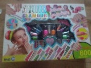 Atelier kolorowe paznokcie 