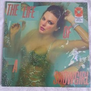 Tayr Swift THE LIFE OF A SHOWGIRL