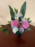 bukiet wkład do wazonu  na cmentarz sztuczne kwiaty