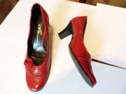 buty czółenka na obcasie kolor czerwony rozmiar 38