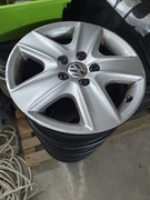 4x Felgi stalowe z kapslami 16' OE VW Golf VI 6 jak Alufelgi