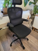 Fotel Biurowy Ergonomiczny Obrotowy Czarny Regulowanym Zagłówkiem 