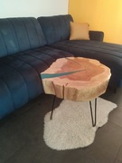 Stolik kawowy pień jesionu