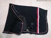 Derka polarowa EQUILINE Leroy, 145cm granatowa