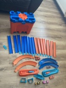 Hot wheels zestaw Deluxe plus 6 samochodów 