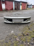  przedni zderzak do samochodu marki Peugeot 206