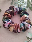 Gumka do włosów typu Scrunchies Aurelia Slim 