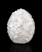 Perłowe Jajko Wielkanocne "Daisy Bloom" Otwierana Szkatułka 3D