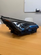 Lampa Lexus NX prawa