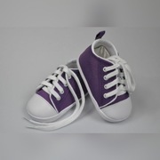 Trampeczki niemowlęce - kolor fiolet