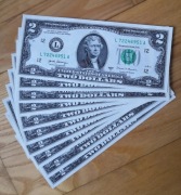 2 dolary UNC z paczki kolejne nr 10 szt