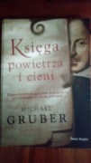 Księga powietrza i cieni, Michael Gruber