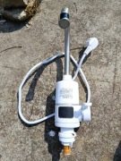 Mieszacz bateria umywalkowa przepływowy podgrzewacz wody 3000w 230v