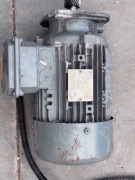 Silnik elektryczny NORD 1,5 kW + przekładnia kątowa (zębata) | 230/400V 