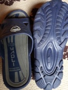 Klapki lekkie domowe  basenowe