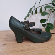 Unikatowe zielone czółenka Hush Puppies r. 38 skórzane retro Mary Jane