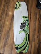 Deska wakeboard z wiazaniami 
