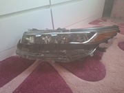 Lampa reflektor Toyota Prius lewa  Full LED 2017-